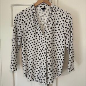 Ann Taylor Black and White pullover shirt with shawl collar